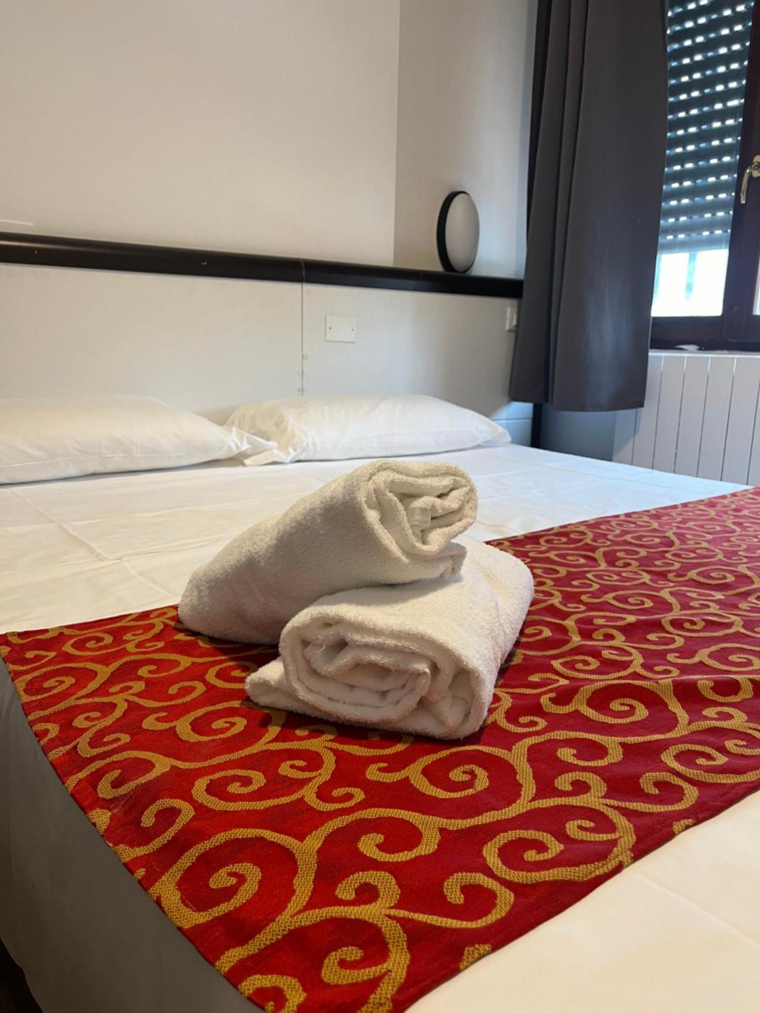 Jcube Apartments Precotto Milano ภายนอก รูปภาพ